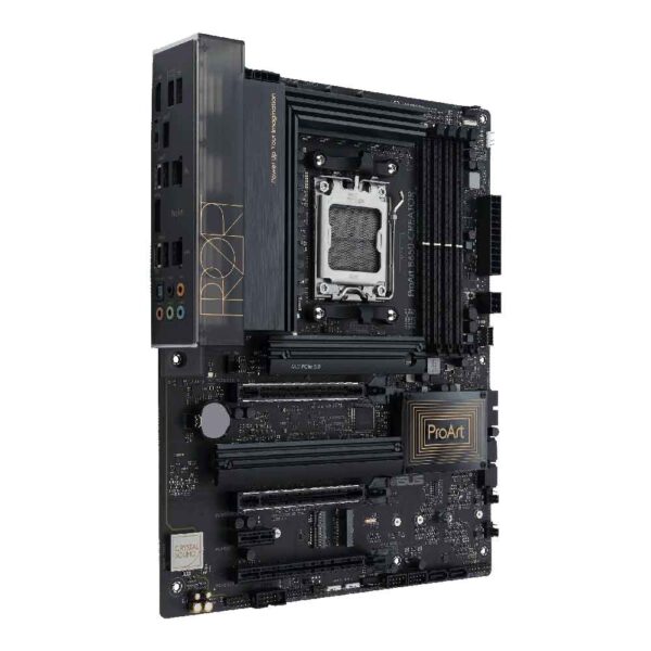 نمای کنار چپ مادربرد ایسوس ASUS ProArt B650-CREATOR