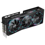 نمای کارت گرافیک گیگابایت AORUS RTX 5070 Ti MASTER 16G