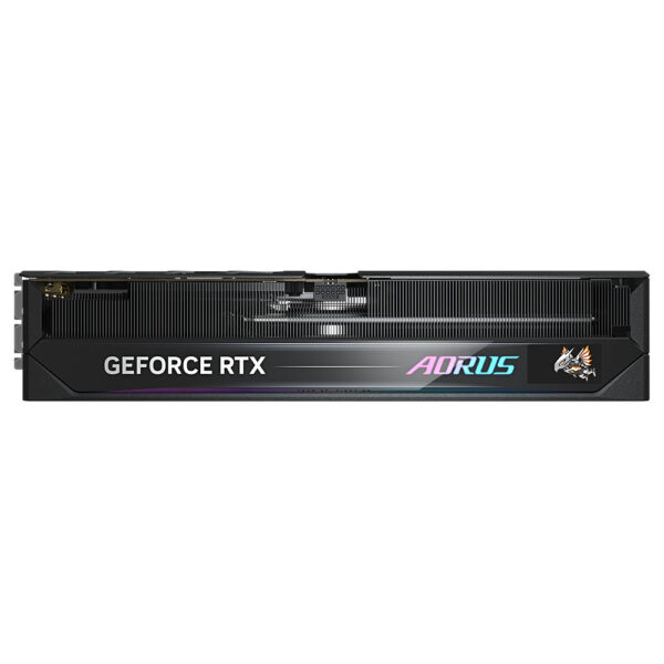 بالای کارت گرافیک گیگابایت AORUS RTX 5070 Ti MASTER 16G