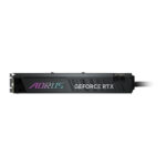 بالای کارت گرافیک گیگابایت AORUS RTX 5090 XTREME WATERFORCE 32G