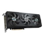 روی کارت گرافیک گیگابایت GIGABYTE RTX 5070 EAGLE OC SFF 12G