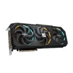 نمای کارت گرافیک گیگابایت GIGABYTE RTX 5070 OC 12G