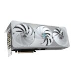 نمای کارت گرافیک گیگابایت GIGABYTE RTX 5070 Ti AERO OC 16G