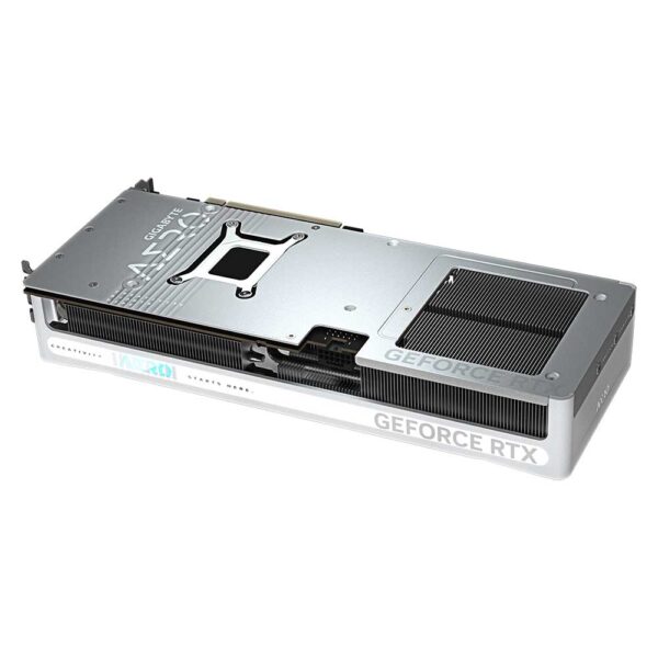 نمای پشت کارت گرافیک گیگابایت GIGABYTE RTX 5080 AERO OC SFF 16G