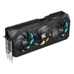 جلوی کارت گرافیک گیگابایت GIGABYTE RTX 5090 OC 32G