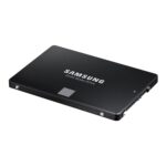از کنار حافظه SSD سامسونگ Samsung 870 EVO 4TB
